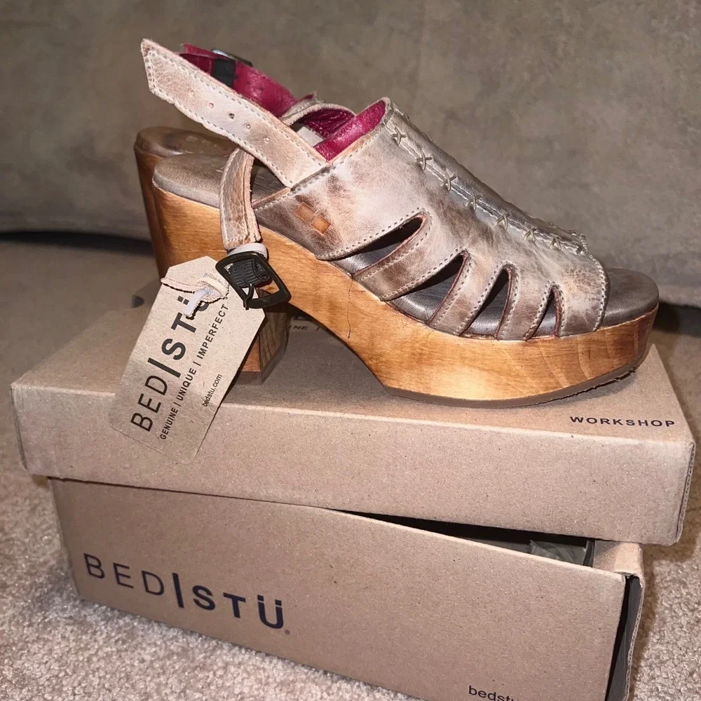 Bed Stu Women M 6 Leather Platform Sandals Clogs - Picture 1 of 9